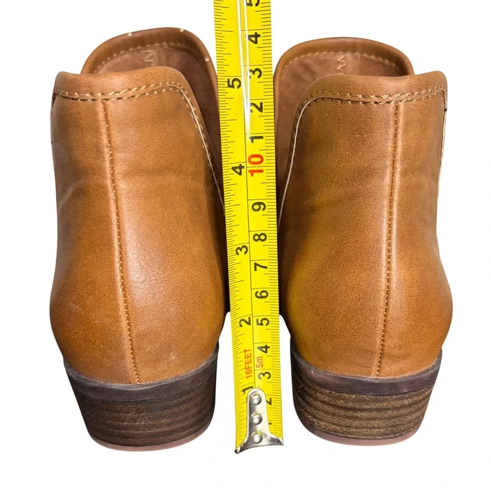 Lucky Brand Tan Basha‎ V-Cut Ankle Booties Stacked Heel Women's Size 6M